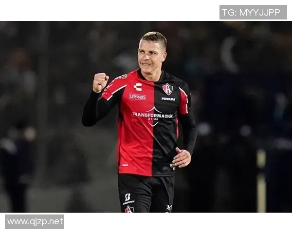 墨美洲与蓝十字对决前瞻分析及比赛结果预测探讨